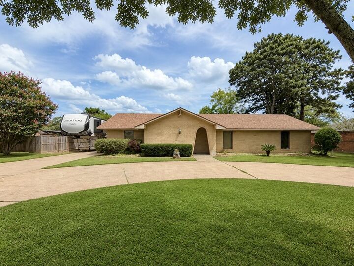 Property Photo:  7050 Plant Road  TX 77708 