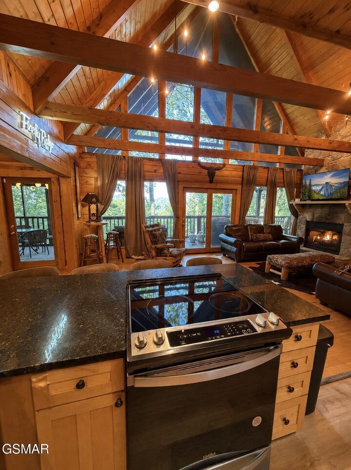 Property Photo:  3085 Perry Circle Road  TN 37862 