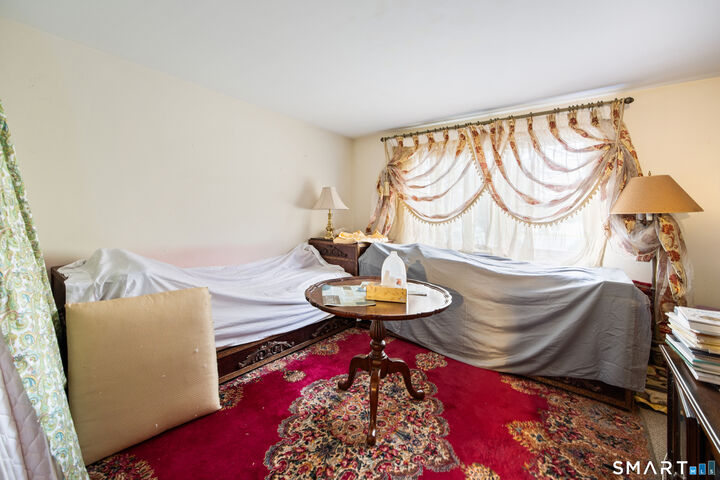 Property Photo:  1581 Meriden Waterbury Turnpike 6  CT 06489 