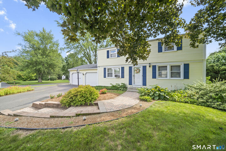 Property Photo:  22 Cleveland Street  CT 06082 