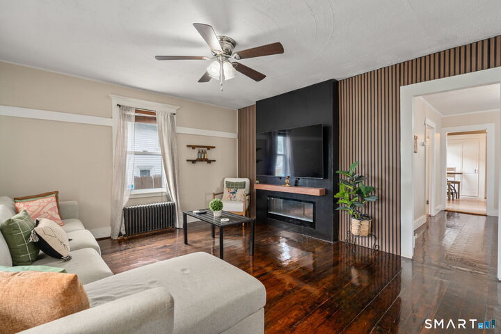 Property Photo:  31 Palmer Street  CT 06239 