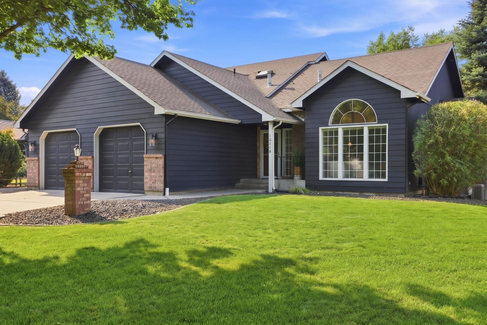 Property Photo: 12118 E 37th Ct WA 99206