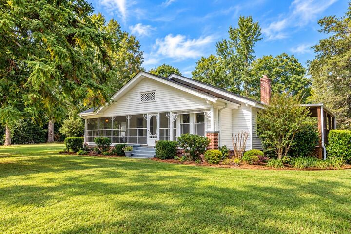 Property Photo:  675 Old Mill Road  SC 29322 