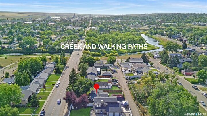 Property Photo: 1151 Chaplin Street E SK S9H 1J9