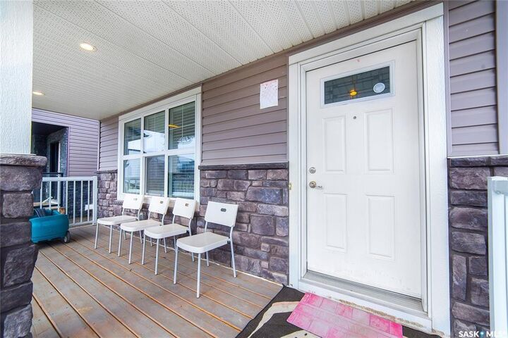 Property Photo: 155 Marlatte Crescent SK S7W 0T1