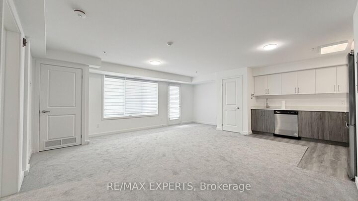 45 Connaught Avenue 402 — photo 1