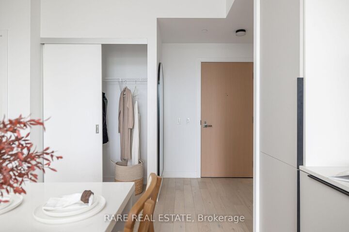 Property Photo:  200 Sudbury Street 907  ON M6J 0H1 
