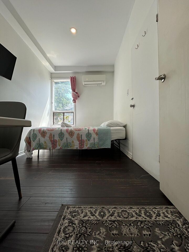 Property Photo:  3 Pembroke St Street Suite A Main Floor  ON M5A 2N6 