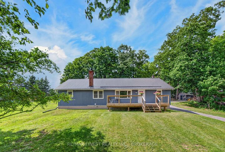 Property Photo:  6213 Perth Road  ON K0H 2L0 