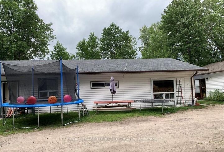 Property Photo: 550 Lakeshore Drive 8 ON P1A 2E6