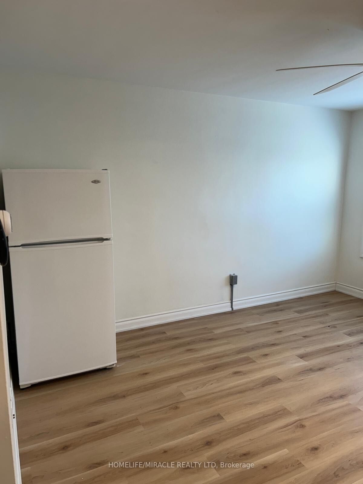 Property Photo: 29 Albert Street W Unit A ON L2V 2G2