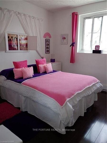 Property Photo: 4692 Crysler Avenue N 304 ON L3K 5V5