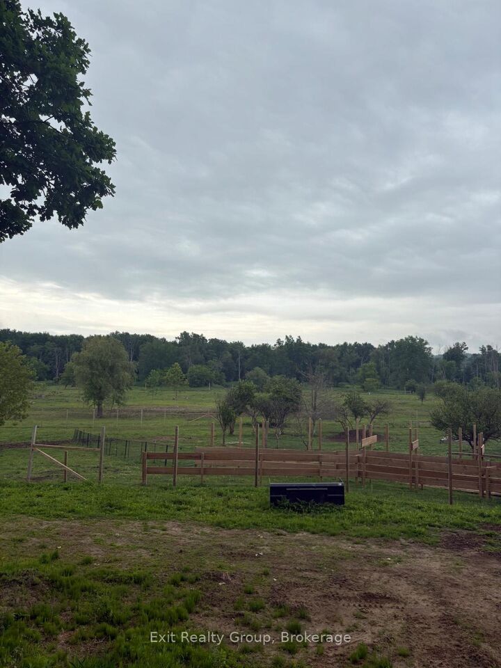 Property Photo:  00 County Rd 5 N/A  ON K0K 3M0 