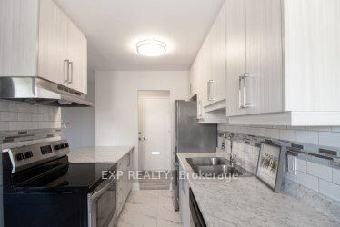 Property Photo:  579 Clare Avenue 301  ON L3C 3B7 