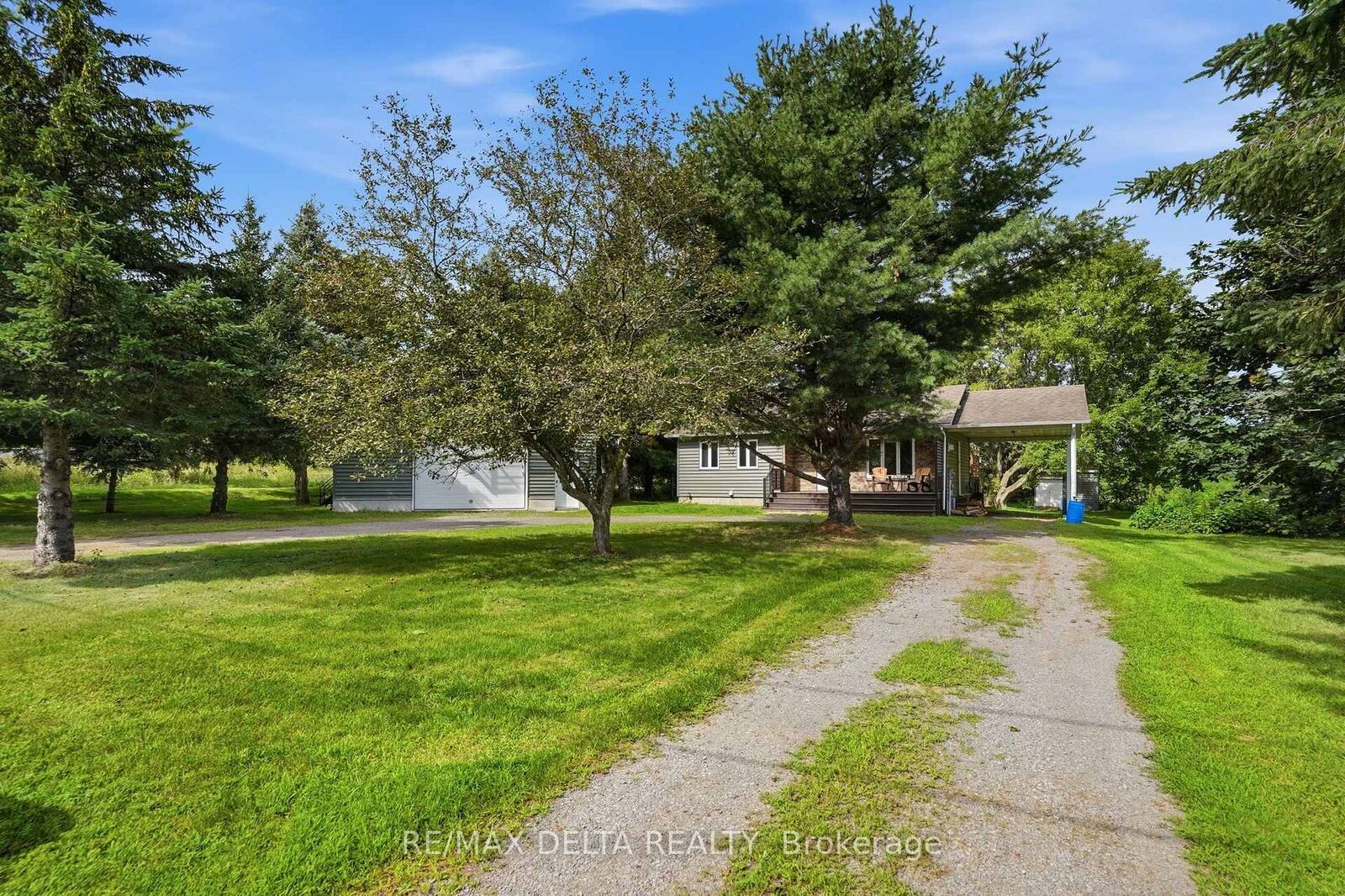Photo de la propriété:  1120 Des Cedres Street  ON K0B 1B0 