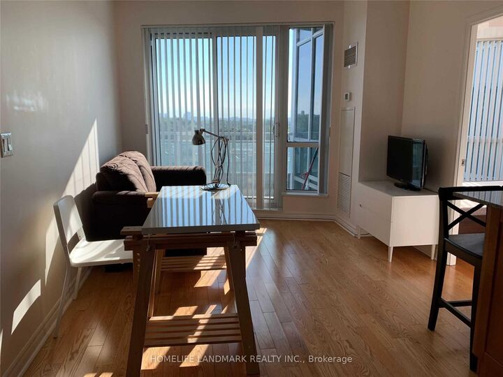 Property Photo:  18 Holmes Avenue 702  ON M2N 0E1 