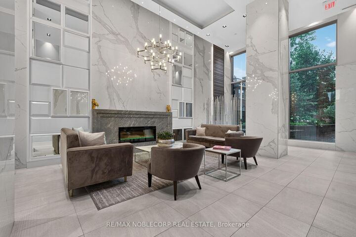 501 St Clair Avenue W 1911 — photo 1