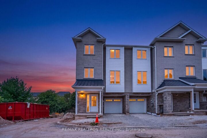 5261 Heeks Common — photo 1