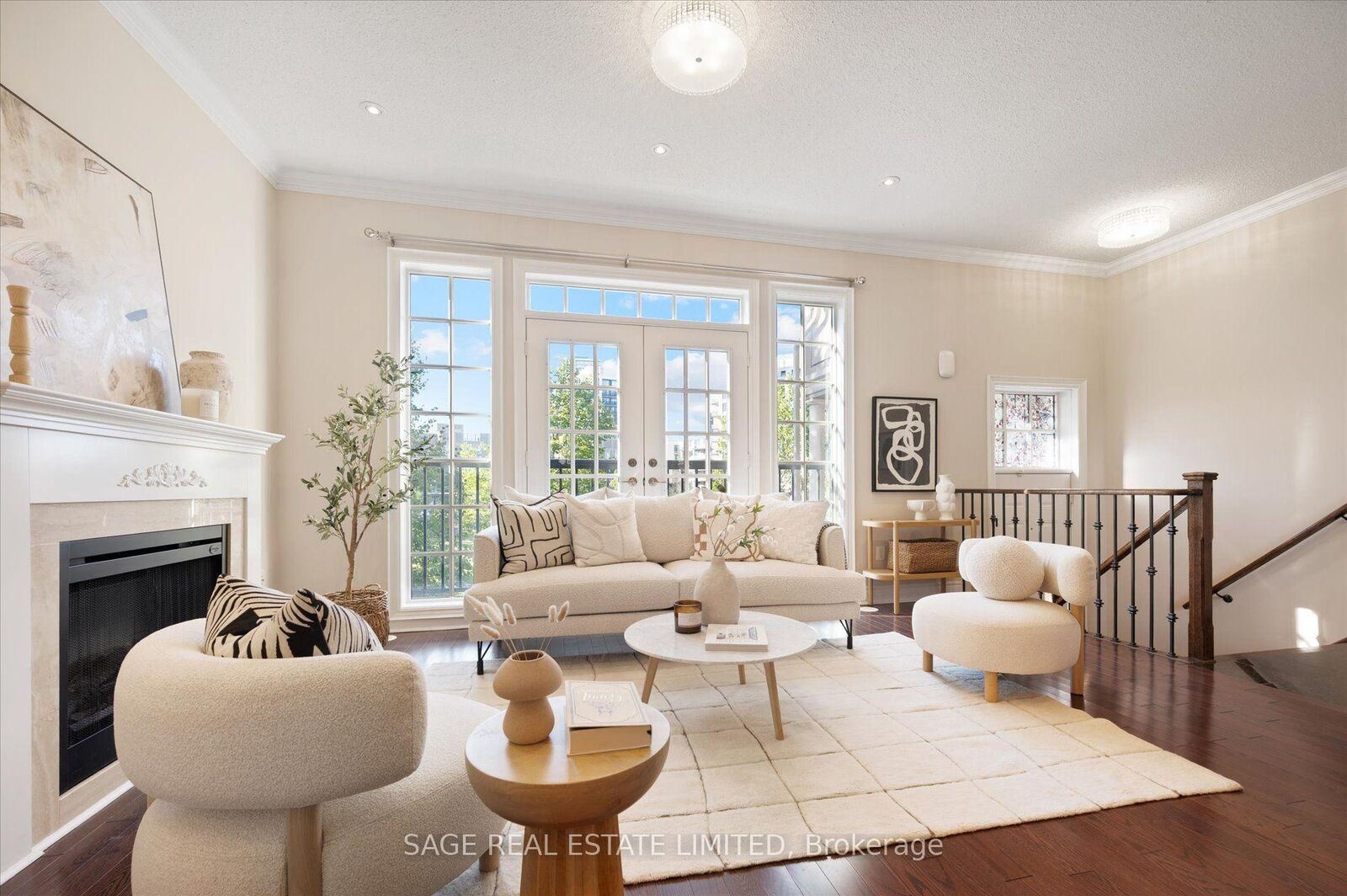 Property Photo: 19 Roseberry Road ON L6G 0C3