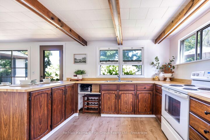 Property Photo: 210 Wrenhaven Road ON K0M 1N0