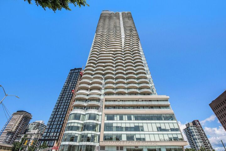 Property Photo:  805 Carling Avenue 3808  ON K1S 5W9 