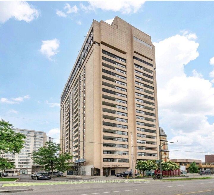 389 Dundas Street 2201 — photo 1