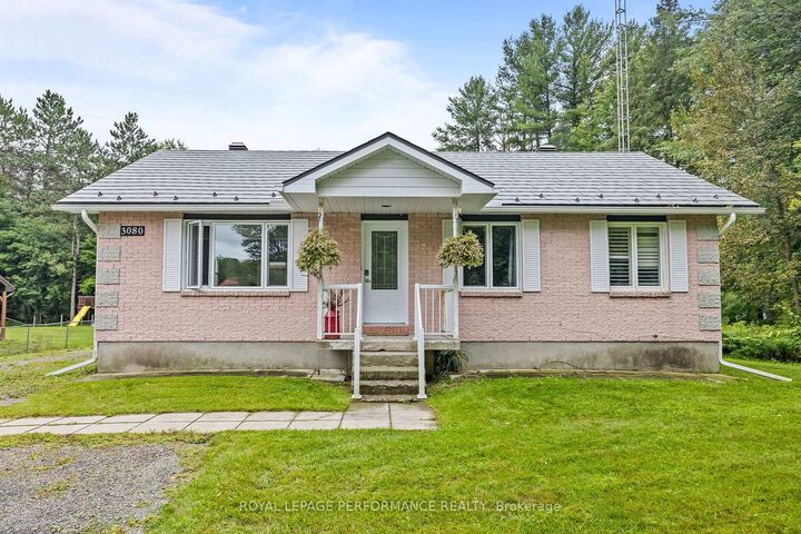 3080 Conc. 3 Plantagenet Road — photo 1