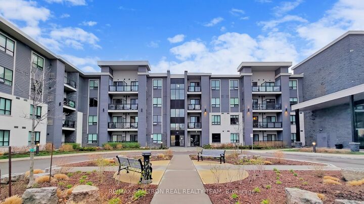 Property Photo:  3170 Erin Mills Parkway 332  ON L5L 0B6 