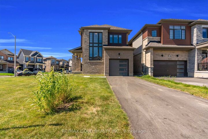 Property Photo:  25 Heritage Way  ON L2V 0N9 
