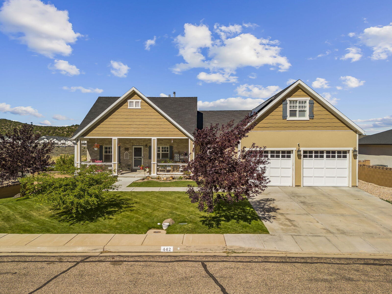 Property Photo: 442 S Glen Canyon Dr UT 84720