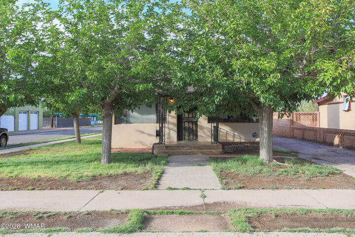 Property Photo: 520 W Maple Street AZ 86047