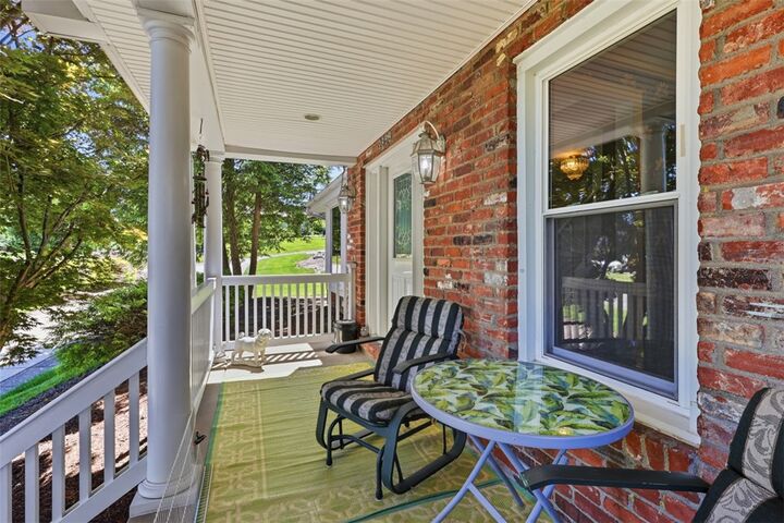 Property Photo: 2358 Golfview Drive PA 15241