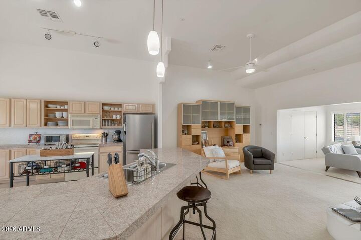 Property Photo: 16107 E Emerald Drive 204 AZ 85268