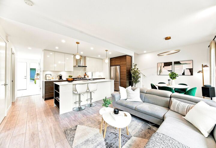 5191 Steveston Highway 30 — photo 1