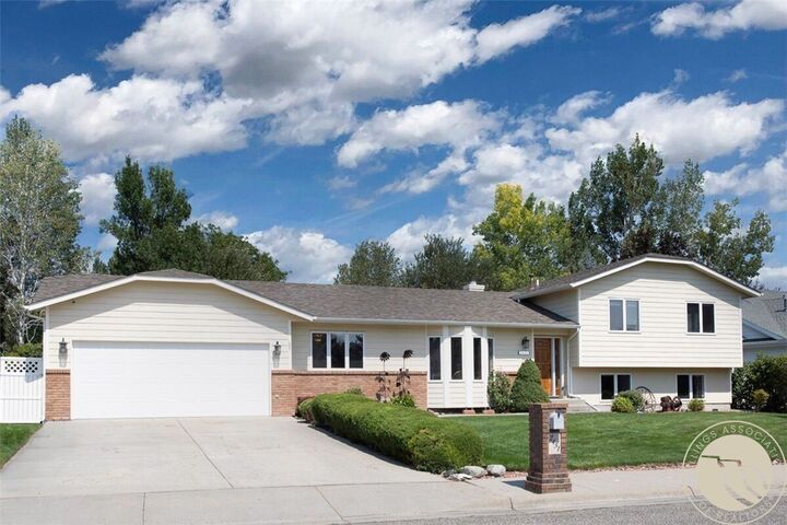 Property Photo:  2431 Applewood Ave  MT 59102 