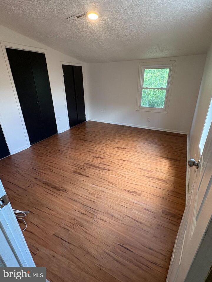 Property Photo:  36 Middle Rose Street 2  NJ 08618 
