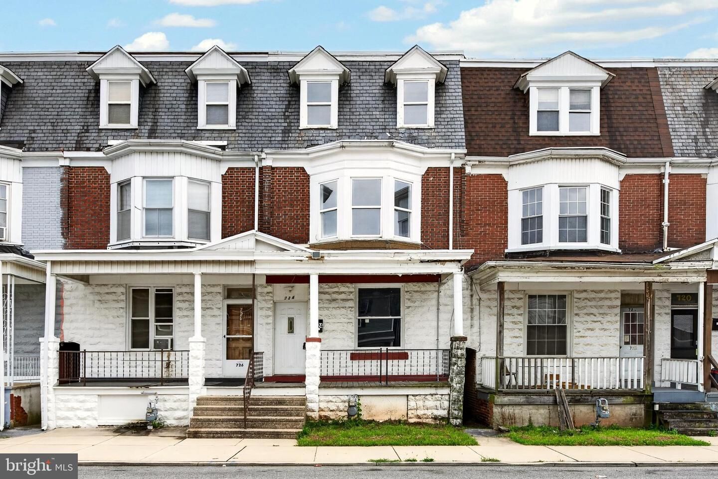 Property Photo:  724 E Chestnut Street  PA 17403 