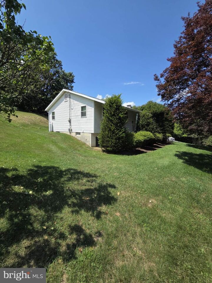 Property Photo:  7620 Spring Road  PA 17068 