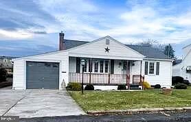 Property Photo: 311 Ash Street PA 16602