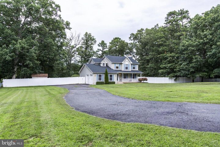 Property Photo:  20 Riccis Drive  NJ 08527 