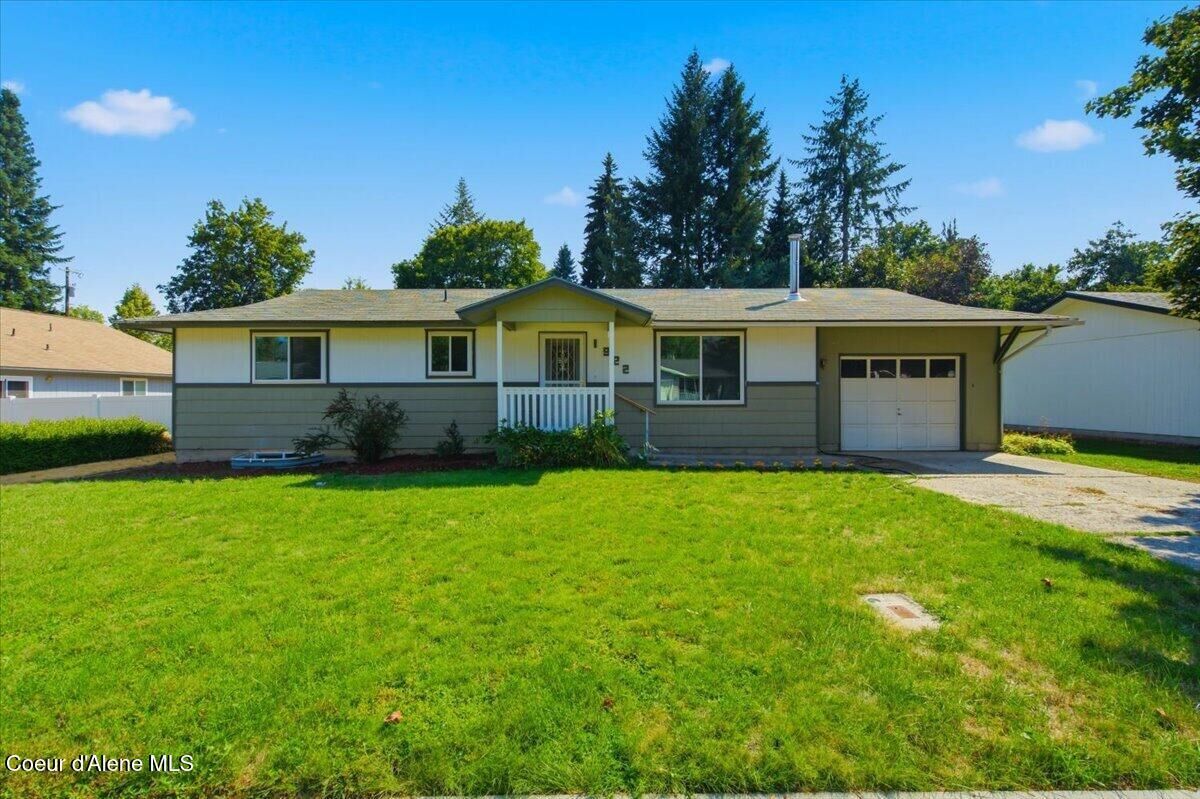 Property Photo:  1922 E Saint Maries Ave  ID 83814 