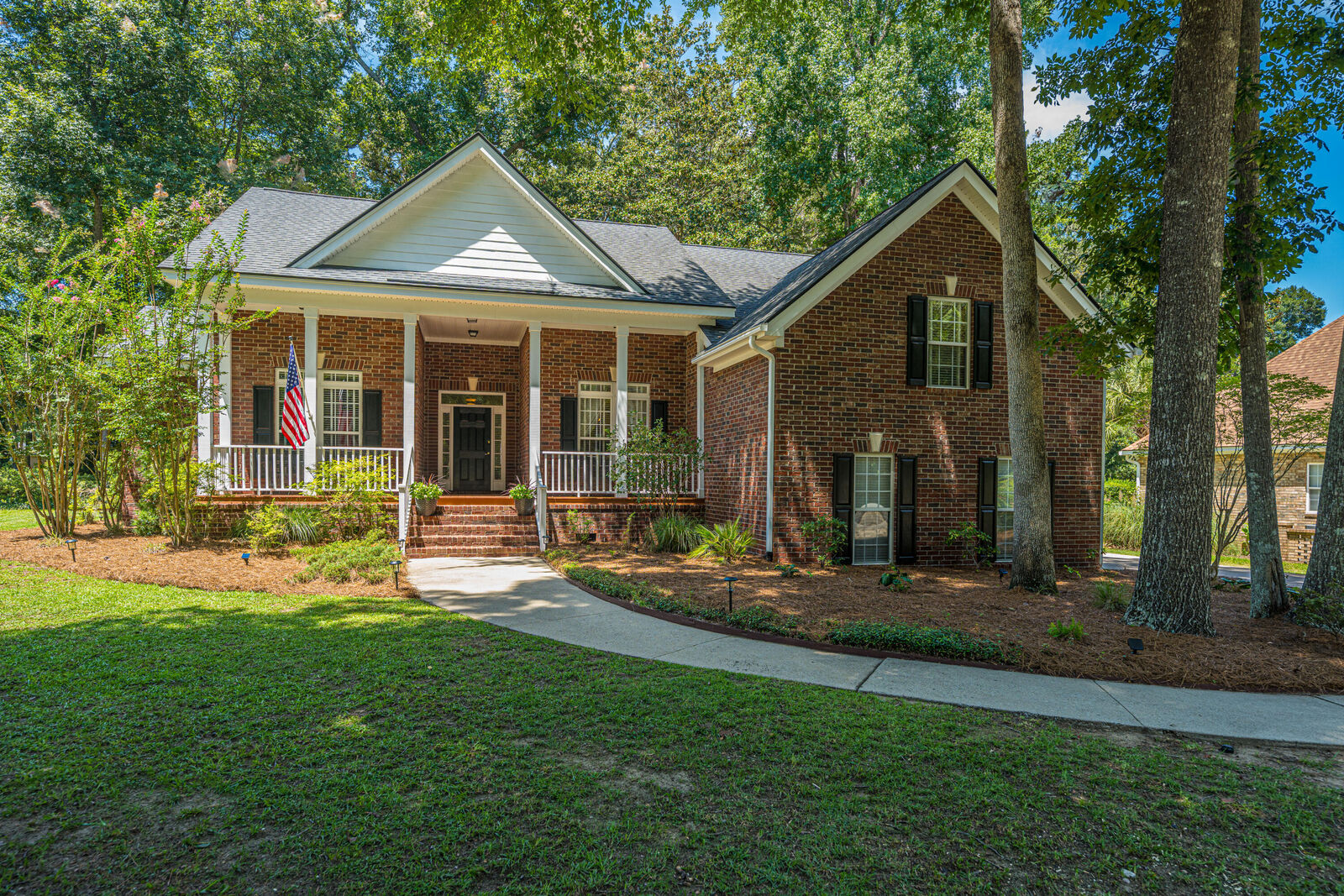 Property Photo: 5201 Forest Oaks Drive SC 29449