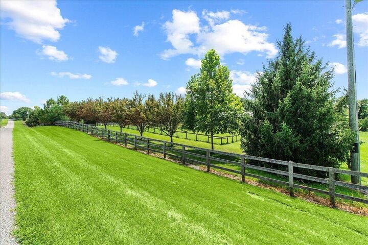 Property Photo:  12515 Leeper-Perkins Road  OH 43040 