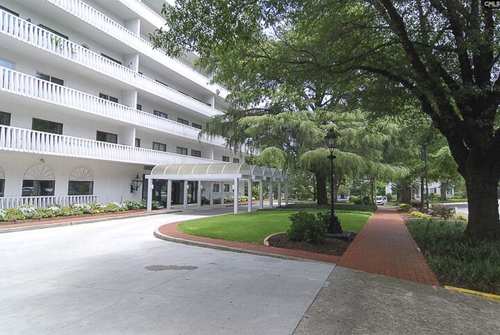 Property Photo: 1829 Senate 8C SC 29201