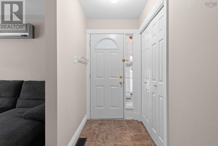 Property Photo: 6 Plateau Crescent NS B3M 2V6