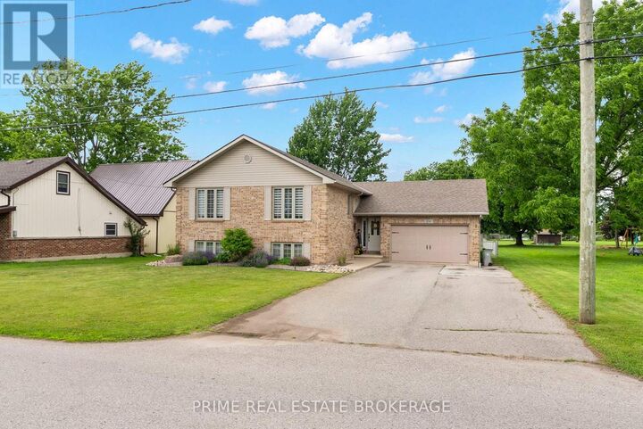 Property Photo:  24 Queen Street West  ON N0N 1J0 