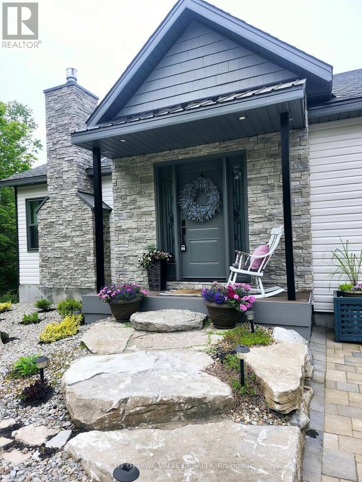 Property Photo:  1485 Rapid Road  ON K0J 2L0 