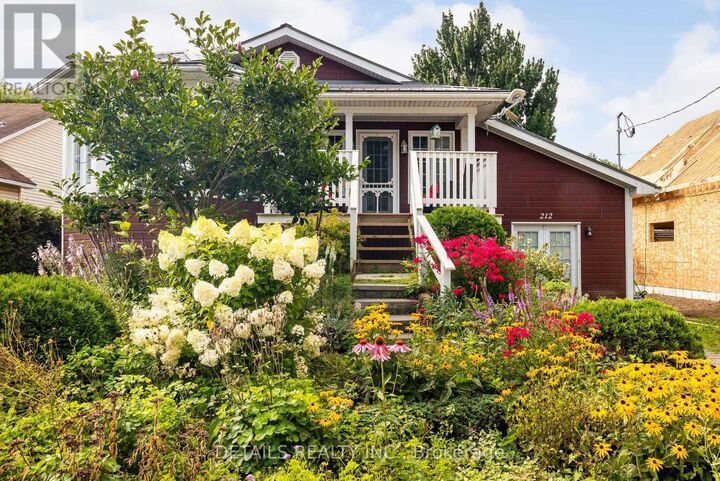 Property Photo:  212 Wellington Street West  ON K0G 1N0 