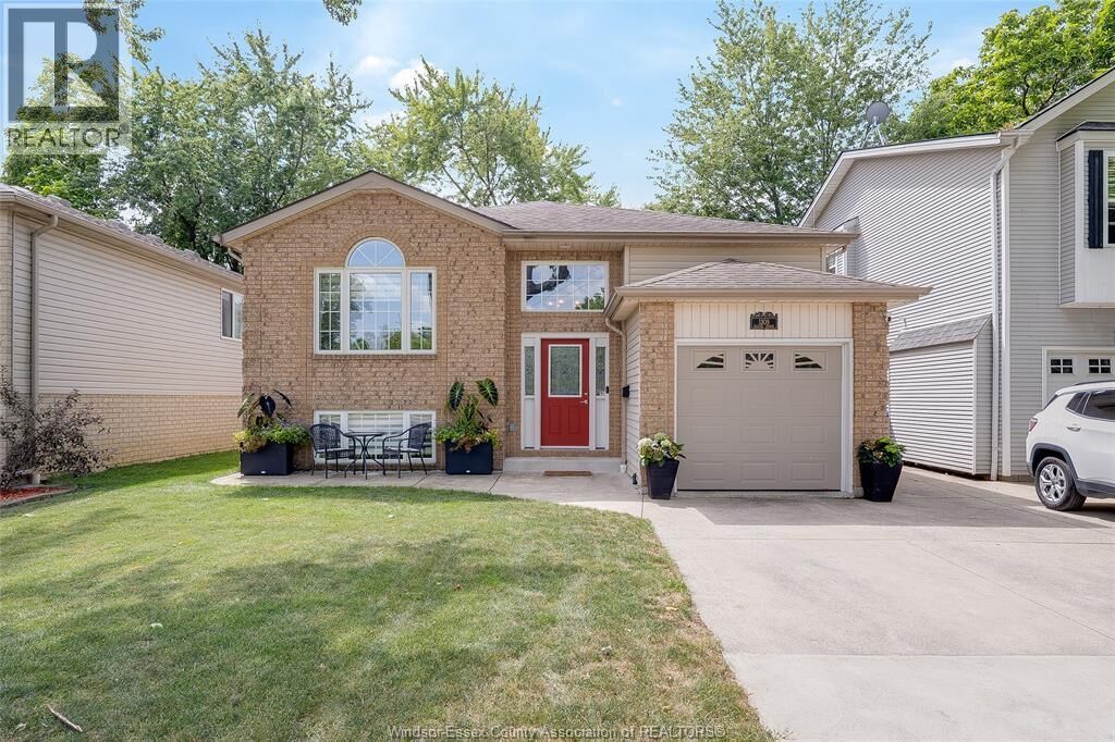 Property Photo:  1309 Ellrose  ON N8Y 3X3 