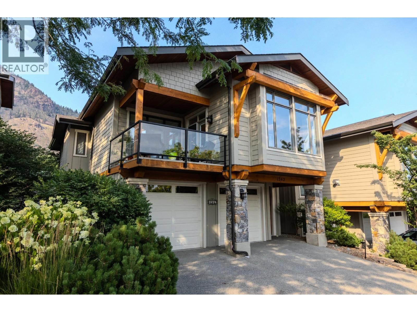 Property Photo: 1542 Golf Ridge Drive BC V2H 0A5
